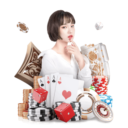 郑钦文发布会挪开赞助商依云矿泉水，重现C罗经典场面！